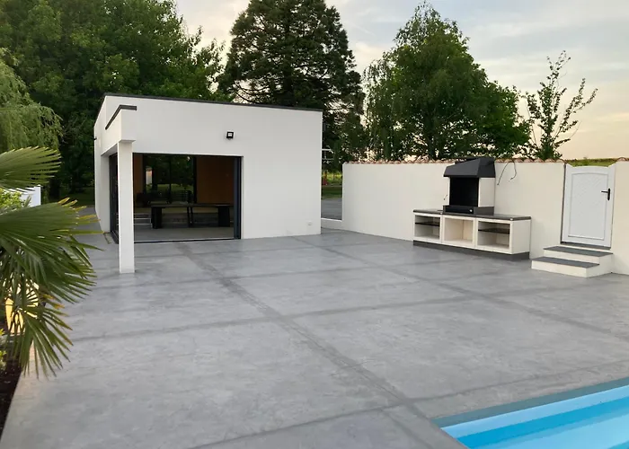 Hébergement de vacances Les Albapetra Le Boupère