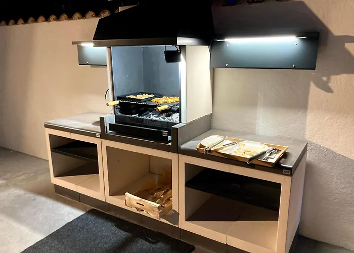 Les Albapetra Le Boupère